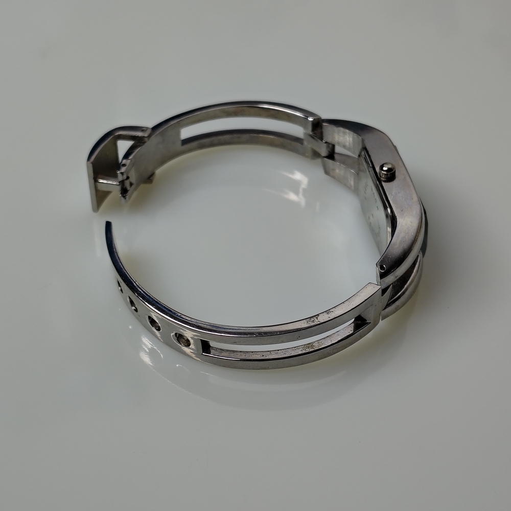 Kimio Black and Silver Quartz Watch - Picture 9 of 9